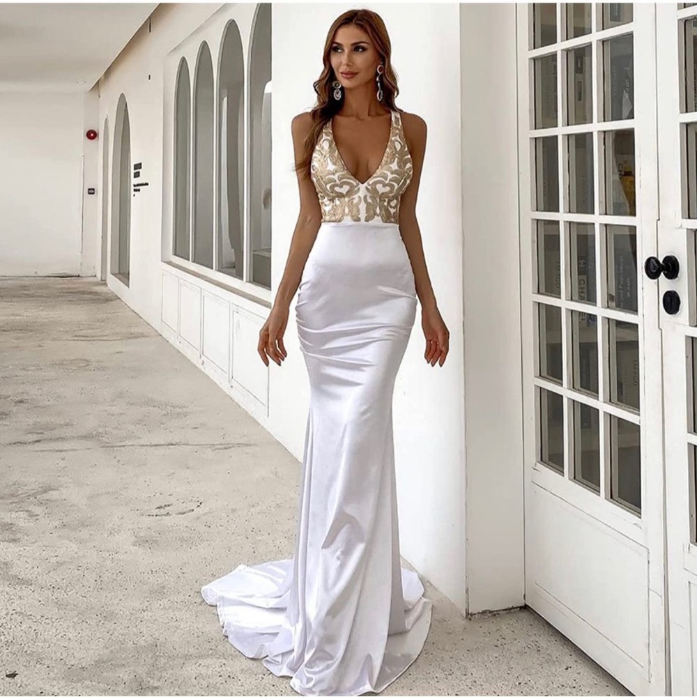 Women’s Neck Crisscross Satin Maxi Prom Dress, Sequin Sleeveless - Picture 3 of 11